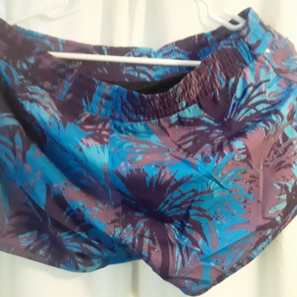 Women's Zoot Run Board Shorts NWT - Picture 2 of 2